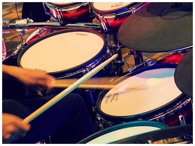 Drum lessons at home